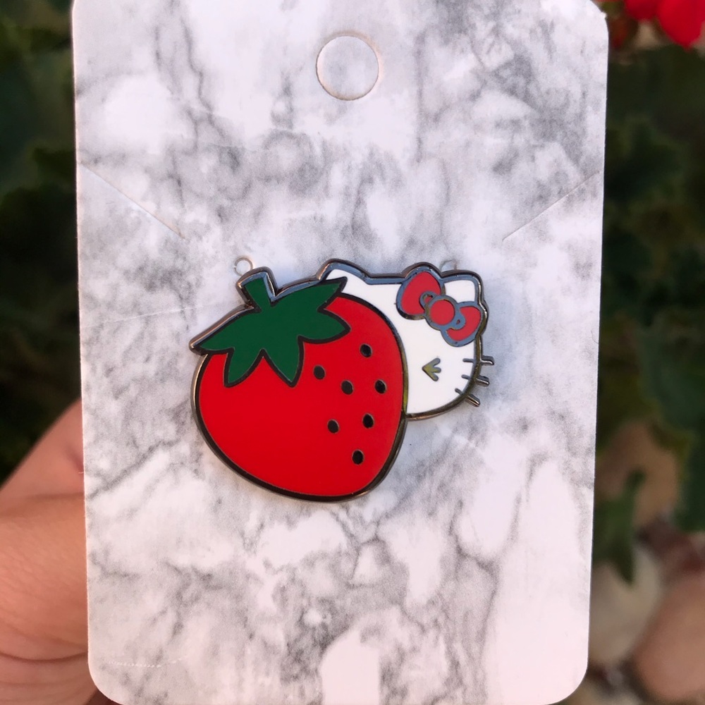 Hello Kitty x Strawberry Pin